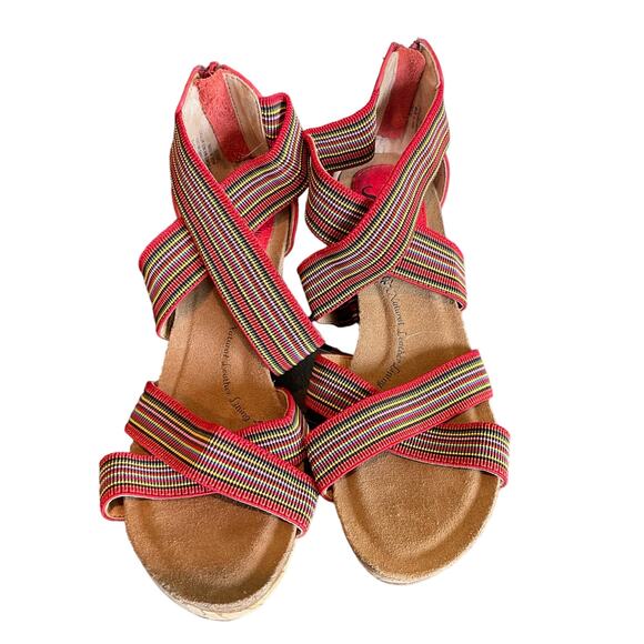 Sofft Women’s Cary Leather Strappy Striped Wedge Sandal-Red, Size 7.5 M - Picture 6 of 10